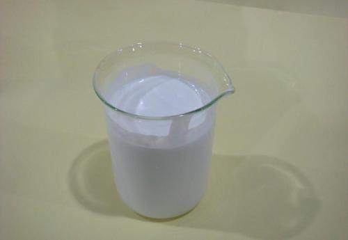 水性膠水